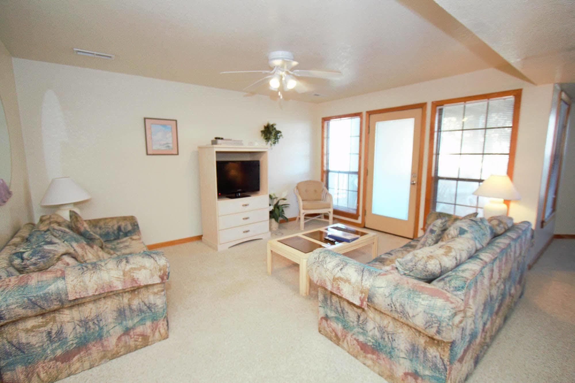 Barrier Island Station Hotel