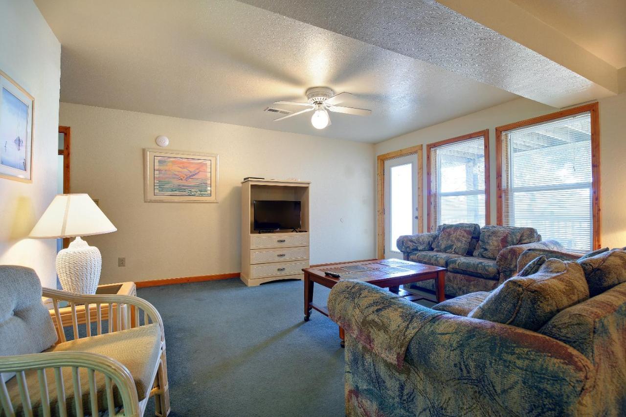 Hotel Barrier Island Station